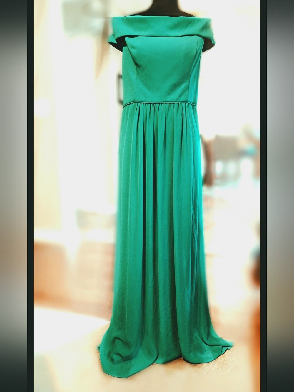 Adrianna Papell Emerald Off-the-Shoulder Evening Gown